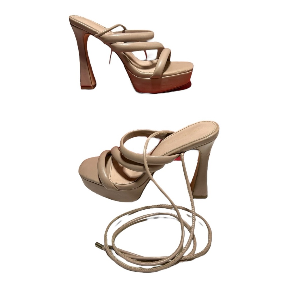 Women’s Azalea Wang Beige Strappy Heels Size 7.5